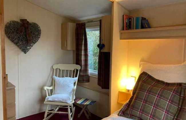 Cosy, Quiet Static Caravan, Mawgan Porth, St Eval - Foto 4