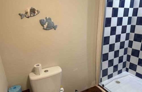 Character 3 Bed Cottage, Close to Waters edge, Parking - Foto 21