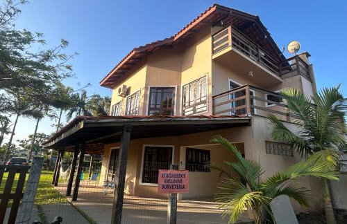 Itapoá SC refúgio para famílias 50 m mar e Farol - Photo 9