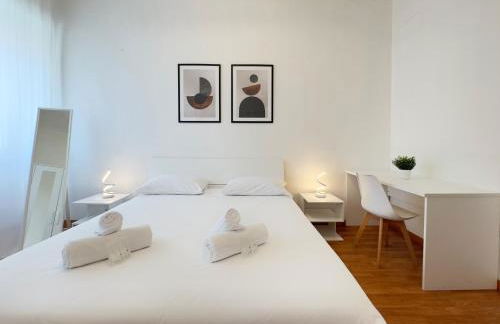 Golden Essence Apartment - terrace & metro - Foto 5