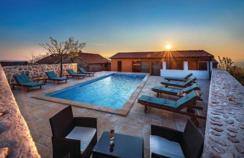 4 Bedroom Pet Friendly Home In Drnis - Foto 6