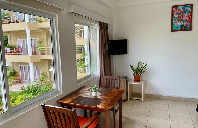 Tropical Hideaway - Photo 10