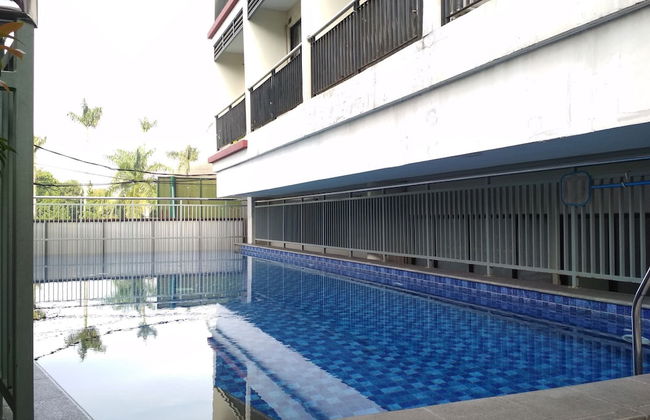 Comfortable Studio at Beverly Dago Apartment near ITB - Photo 8