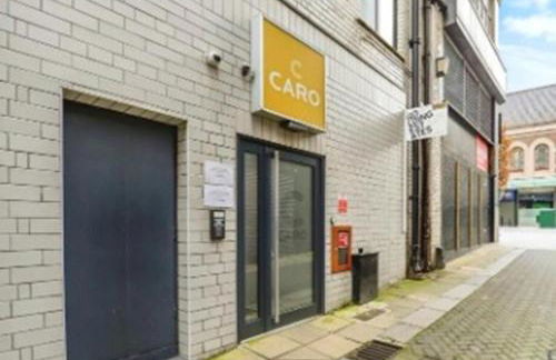 #115 ModernCity Escape Central Apartment- 10 mins to Royal Albert Dock Liverpool- Sleeps 4 - "Perfect for contractors and Families " - Foto 14