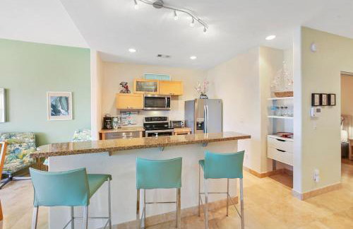 Oceanside Escape with 3 Bedrooms Spectacular Ocean View and Pool - Foto 6