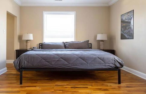 Forest Park 4BR-3BA 1st Fl Master ABODEbucks - Foto 29