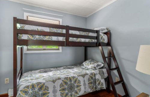 Modern decor, Hot Tub, Fire Pit, Grill, & Games - Foto 17