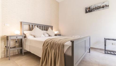 -Le stanze dei Pico- Wi-Fi, nel cuore di Mirandola - una terrazza unica sul tetto - Foto 5