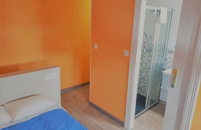 Todosierranevada Zona Baja Junto a los Telecabinas - Foto 54