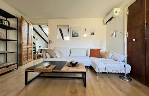 Apartment in monumental square Madrid Center - Photo 22