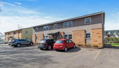 Tranquil 2BR Apt Mpls - 8073 Apt 1 - Foto 2