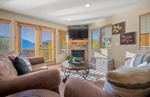 Altitude Adjustment with Resort Amenities MH1312 - Foto 1