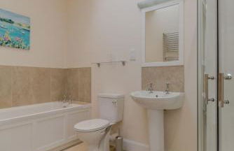 Pant Farmhouse - Foto 26