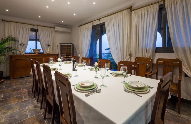 Unique Villa With Outdoor hot tub - Photo 39