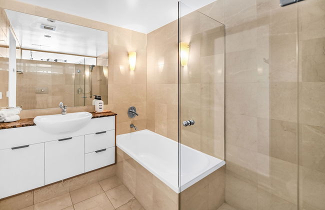 Albatross North Apartments - Photo 55