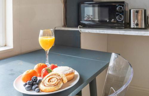 Chorlton Central l Long Stays lGroups Relocatorsl - Foto 16