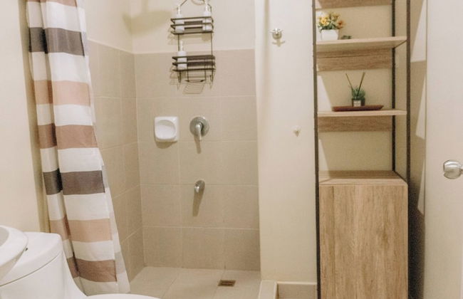 Playful & Charming City Loft - Photo 18