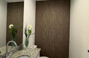 Charming particular apartment with barbecue, air conditioning and garage! - Foto 8