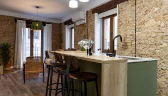 Valencia El Carmen, estupendo piso nuevo, con ascensor - Photo 4