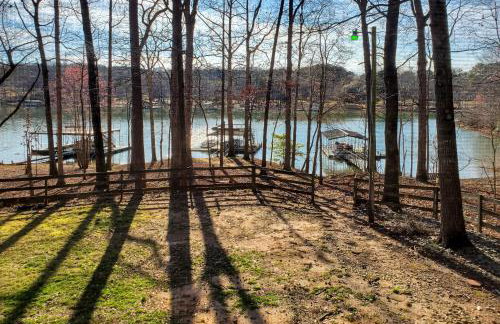 Private Dock and Game Room! Lake Hartwell Retreat - Foto 35