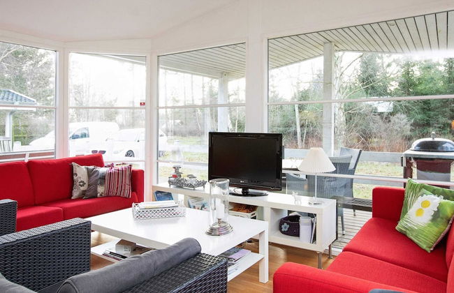 Simplistic Holiday Home in GÃ¸rlev near Sea - Photo 18