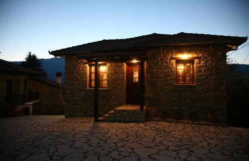 Τα Πέτρινα της Ελάτης - Petrina Elatis - Foto 17