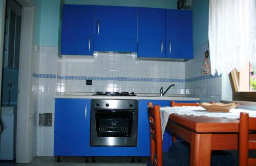 Charming House in Pontebba, Mountain View, Enclosed Garden - Foto 8