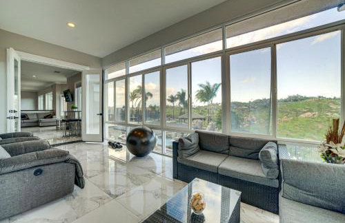 Expansive Riverside Mansion! Luxe, Family Friendly - Foto 21