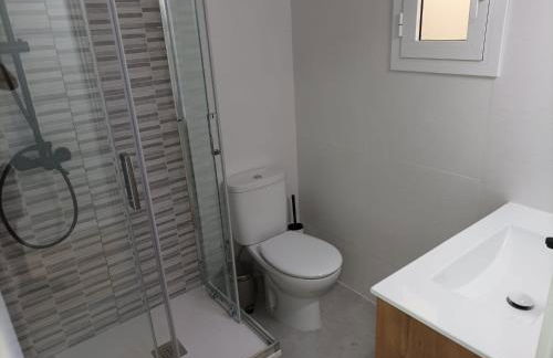 COOL! 5' to metro. 15' to Center/beach by metro. - Photo 22