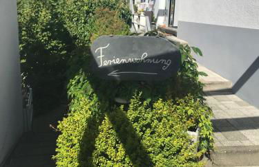 Ferienwohnung Happiness Schlafzimmer 2026 renoviert mit neuem Boxspringbett - Foto 15