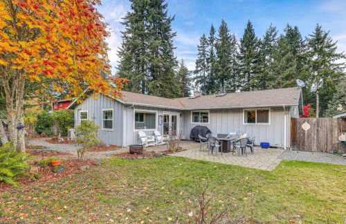 Port Angeles Abode with Yard and Guest House! - Foto 2
