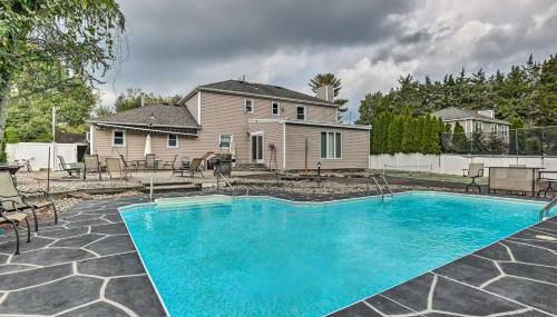 Jersey Home with Hot Tub and Private Pool! - Foto 2