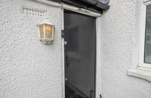 Modern 1BR - 10 Min Walk to Gravesend Station - Foto 7