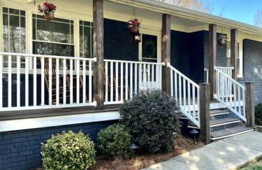 Talladega Nights to nearby Nascar ZMax CLT - Photo 6