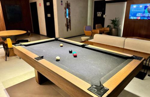 Flat confortável, a 200 metros da praia com estacionamento - Foto 27