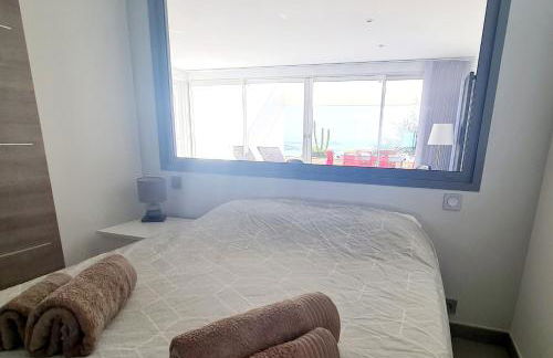 MAGNIFIQUE APPARTEMENT VUE MER - GRANDE TERRASSE ET PISCINE - Foto 24