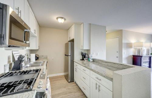 2 Mi to Beaches Condo with Patio in Port Hueneme! - Foto 7