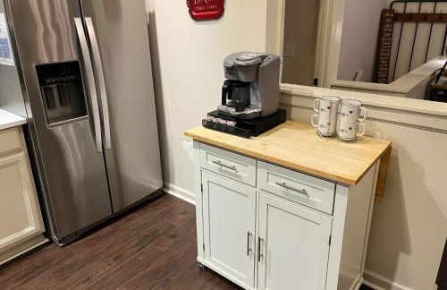 Deer View Retreat - Ramp to Home Wood-Burning Fireplace Netflix Ping Pong - Foto 12