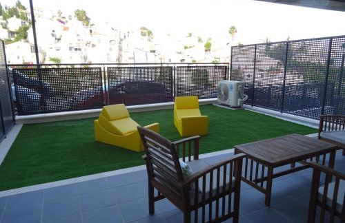 Boutique apartment near the beach, 1 Gbps Wi-Fi - Photo 32