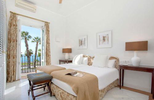 Genteel Home Paseo Marítimo - Photo 16