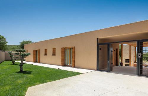 Luxury Villa Silence with Heated Pool - Photo 41