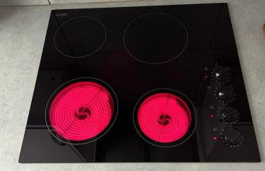 Spaghetti House 6 Bedroom with Large Off-Road Driveway Great for Crews in Vicinity of Starcity and City Centre - Foto 13