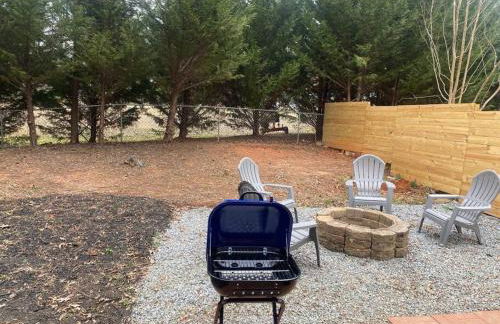 Cozy New Mfd Home near Lake Norman - Foto 48