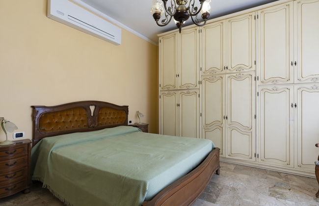 3 bedroom House in Cipressa with garden and terrace - Photo 19