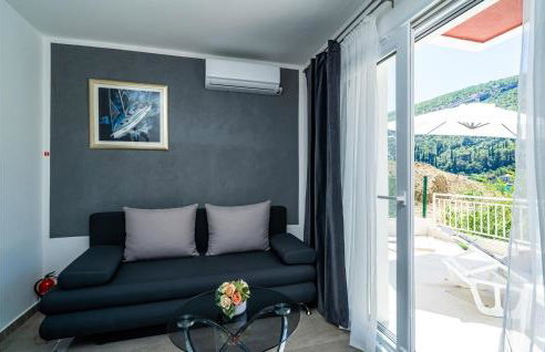 1 Bedroom Nice Apartment In Mokosica - Foto 18