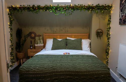 Upbeat Jungle Loft Apartment - Foto 18