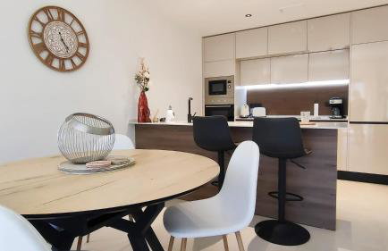 Mediterranean Gardens - Photo 16