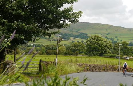 The Granary with hot tub - 2 miles from Skipton - Photo 24