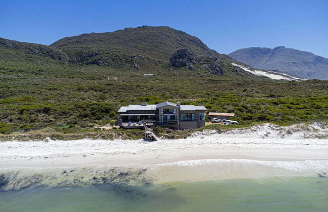 Hangklip Villa - Photo 3