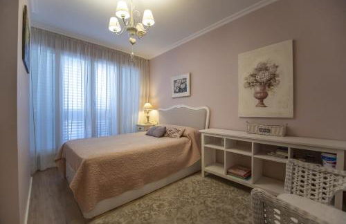 Casa adosada con piscina comunitaria Solo familias no grupos de jovenes - Foto 21